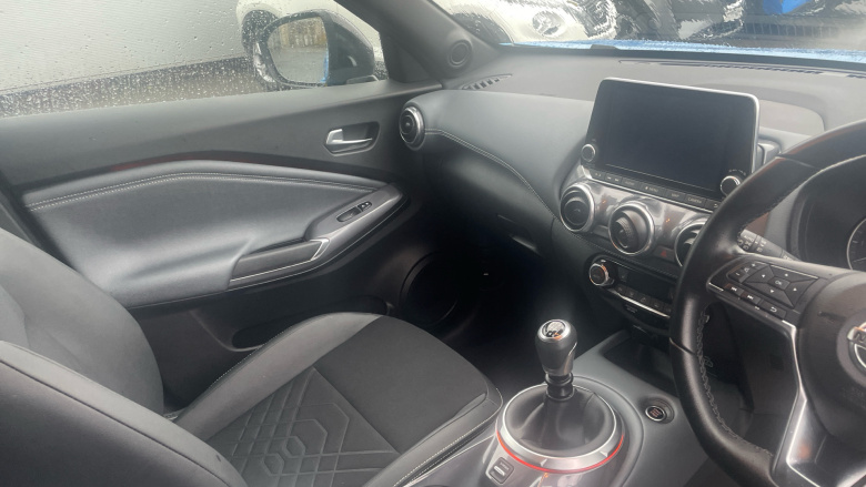 Nissan Juke 1.0 DiG-T 114 Tekna 5dr Petrol Hatchback